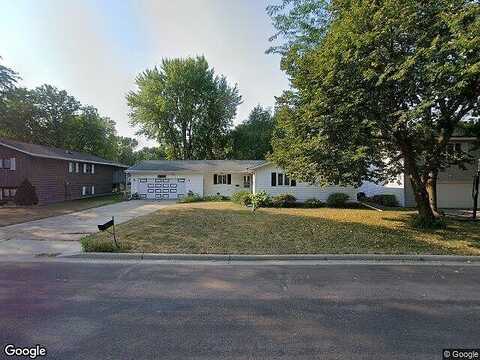 Donita, MARSHALL, MN 56258