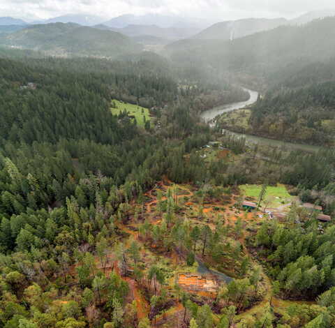 Hog Creek, MERLIN, OR 97532