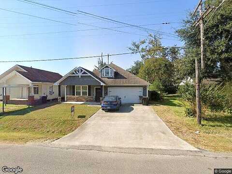 N 13Th Street, Nederland, TX 77627