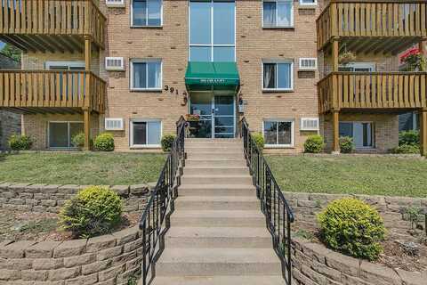 Grand Avenue, Saint Paul, MN 55102