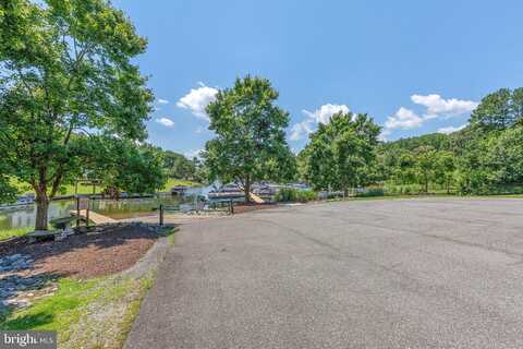 Piney Forest Drive, Bumpass, VA 23024