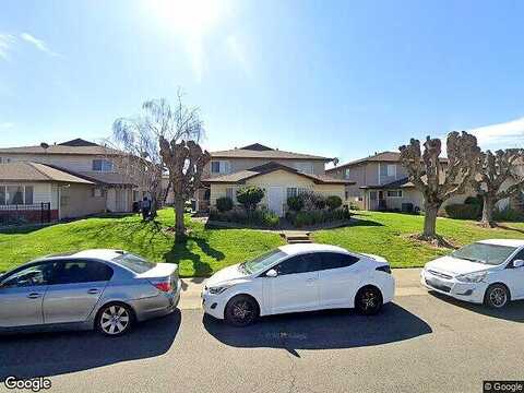 Montoya St, Sacramento, CA 95826