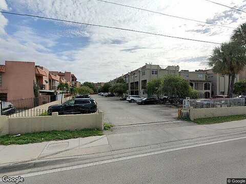 W 4Th Ave, Hialeah, FL 33012