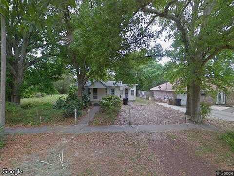 E Lloyd St, Pensacola, FL 32503