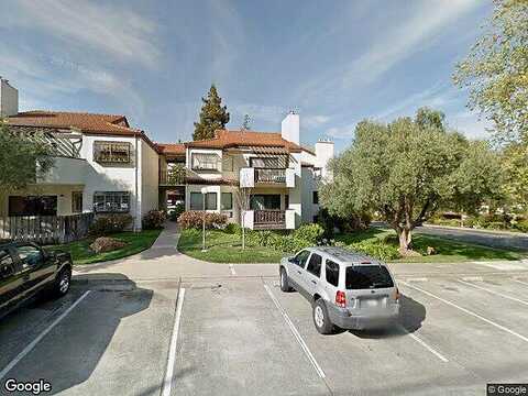 Gary Dr, Castro Valley, CA 94546