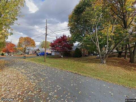 Tanglewood, CHAMBERSBURG, PA 17202