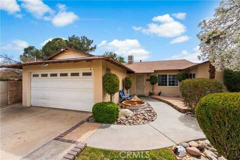 Avenue L8, LANCASTER, CA 93536