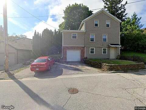 Elm, SLINGER, WI 53086