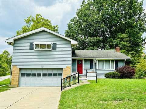 Broadway, WESTMORELAND CITY, PA 15692