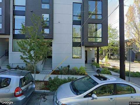 60Th Avenue Ne, Seattle, WA 98115