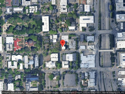 Nw 18Th Ave, Portland, OR 97209