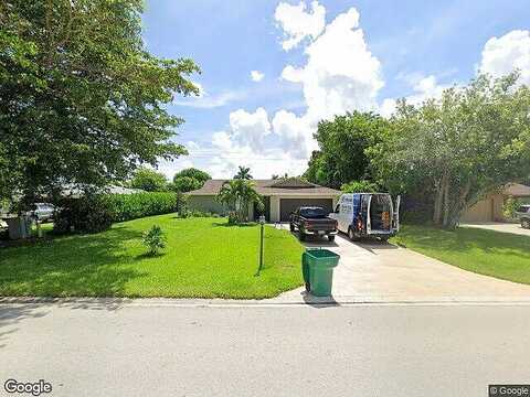 Lakewood, NAPLES, FL 34112