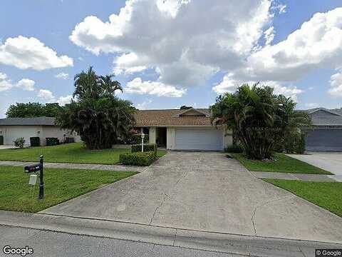 Beechwood Lake, NAPLES, FL 34112