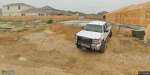 Calamian, LAREDO, TX 78045