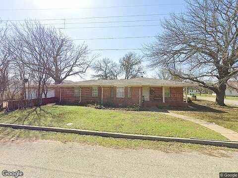 W Commerce St, Henrietta, TX 76365