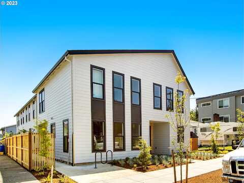 18Th, PORTLAND, OR 97202