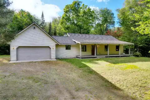 Moon, SAINT GERMAIN, WI 54558