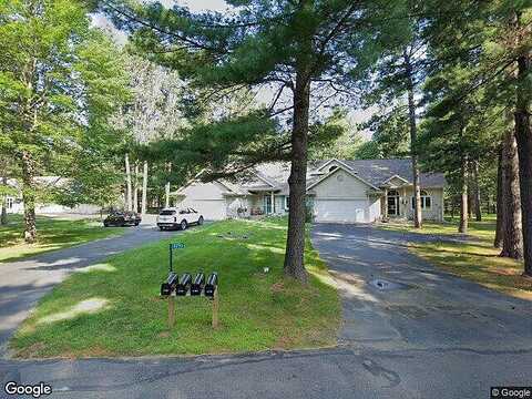 White Pine Ln, Woodruff, WI 54568