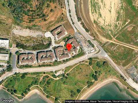 Crescent Ct #3307, San Francisco, CA 94134