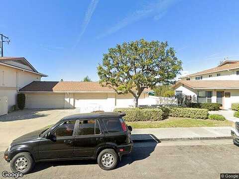 Shadow Ln #102, Fullerton, CA 92831