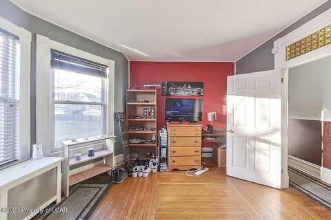 South, FREELAND, PA 18224