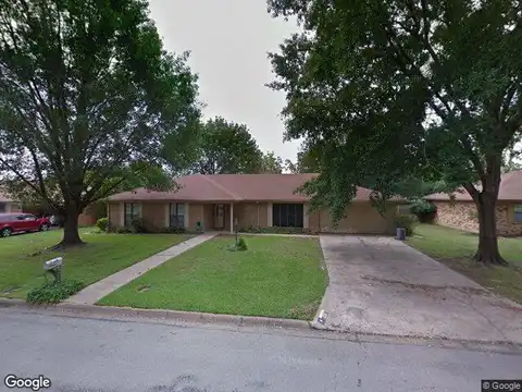 Vonda, SULPHUR SPRINGS, TX 75482