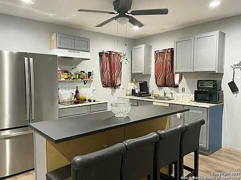 Maravillas, PLEASANTON, TX 78064