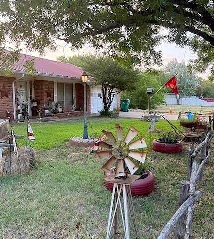 4Th, JACKSBORO, TX 76458