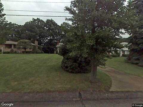 Hillcrest, TRAFFORD, PA 15085