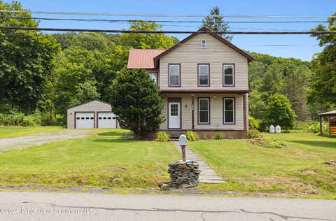 Maple Street, Kingsley, PA 18826