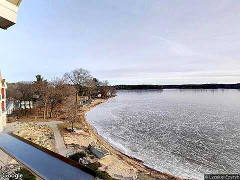 E Lake Avenue, Wisconsin Dells, WI 53965