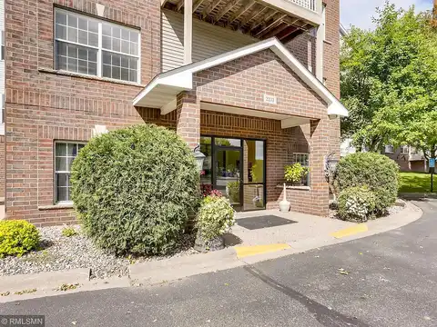 Penn Place, North Saint Paul, MN 55109