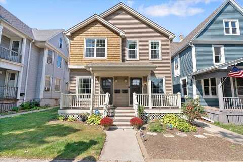 E Russell Ave, Milwaukee, WI 53207
