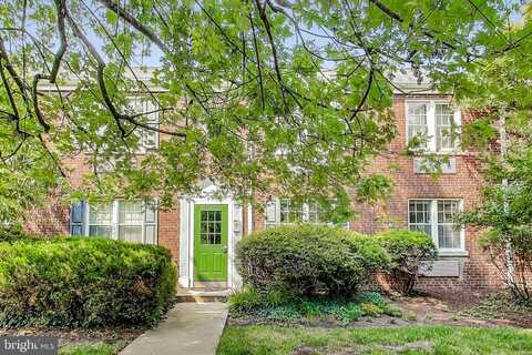 Auburn Court, Alexandria, VA 22305