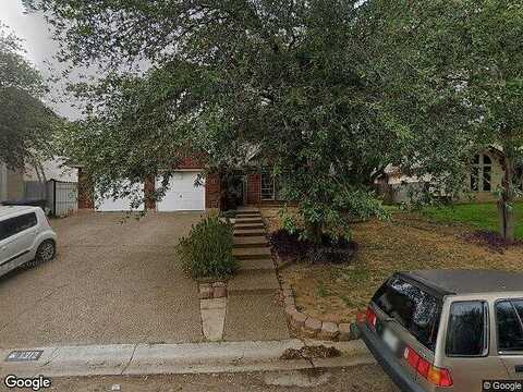 Lois, LAREDO, TX 78045