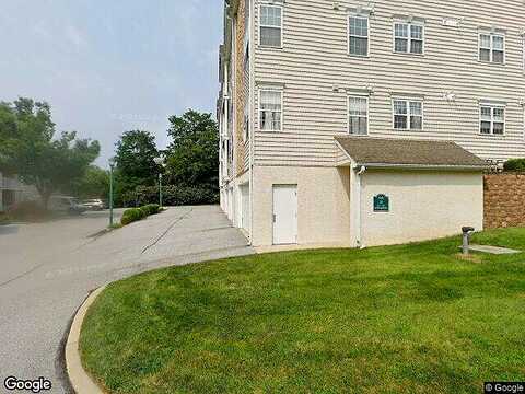 Victoria Gardens Drive, Kennett Square, PA 19348
