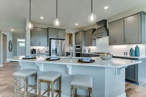 Brumby Trail, Woodbury, MN 55129