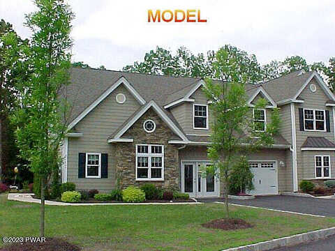Macintosh Way, Matamoras, PA 18336
