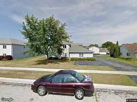 Root Avenue, Hartford, WI 53027