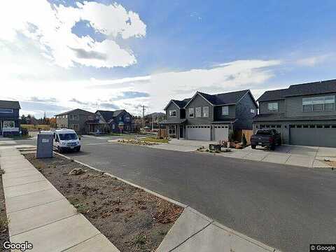 Ne Pikes Peak Road, Bend, OR 97701