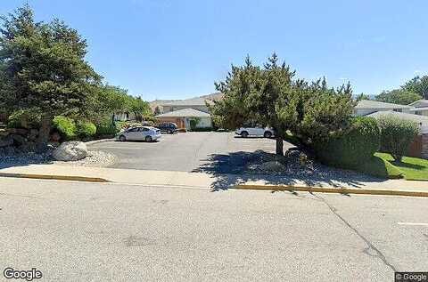 Simon Street, East Wenatchee, WA 98802