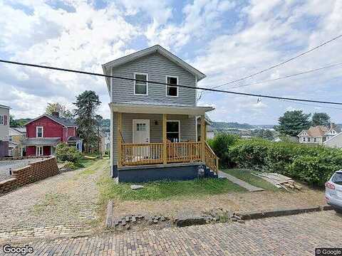 6Th Ave, Freedom, PA 15042