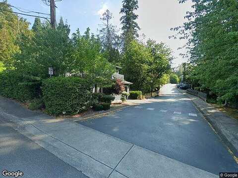 Se 42Nd Place, Issaquah, WA 98029