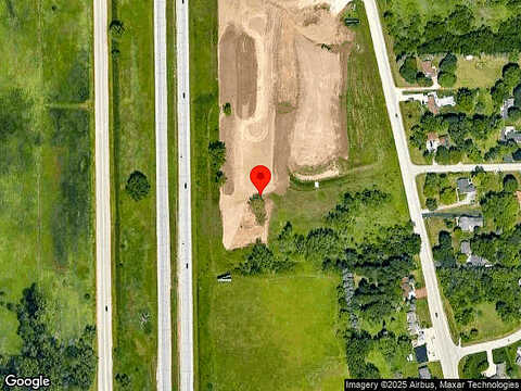 W251N2355 Valleyview Circle, Pewaukee, WI 53072