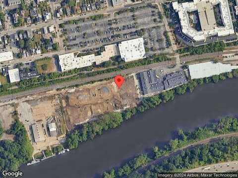 Riverplace Drive, Conshohocken, PA 19428