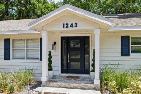 Dingens Avenue, Windermere, FL 34786