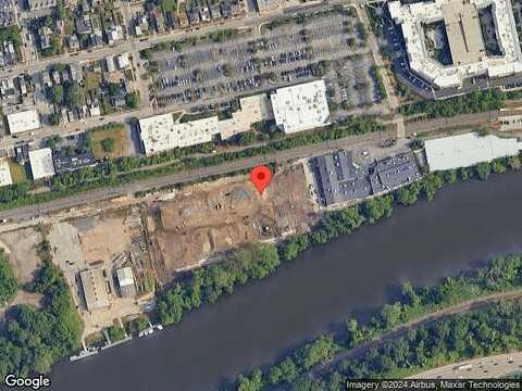 Riverplace Drive, Conshohocken, PA 19428