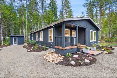 Ne Blacksmith Drive, Belfair, WA 98528