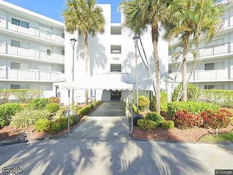 Via Poinciana Way, Lake Worth, FL 33467