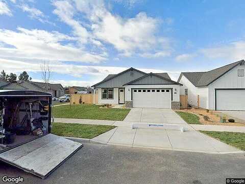 Ne Zweckal Place Ne, Bend, OR 97701